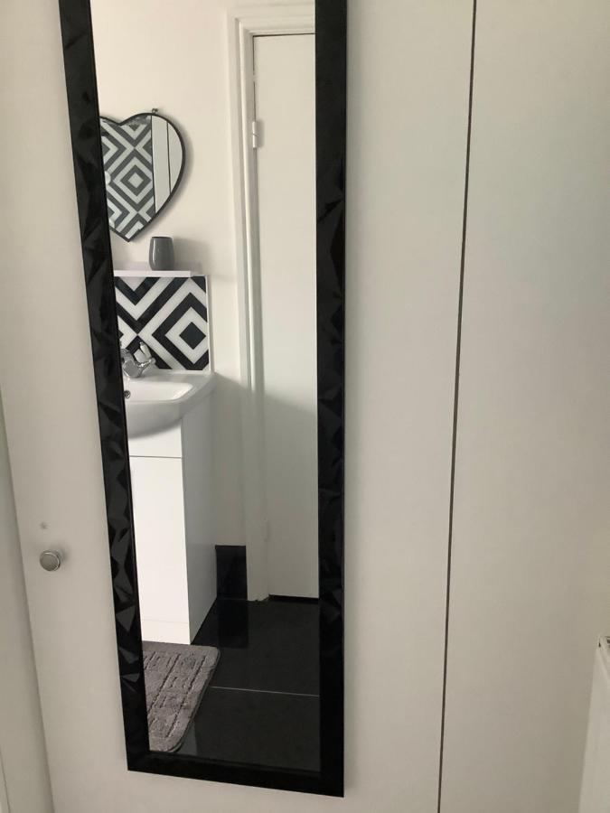 Bed and Breakfast Heddfan Llanboidy Екстер'єр фото